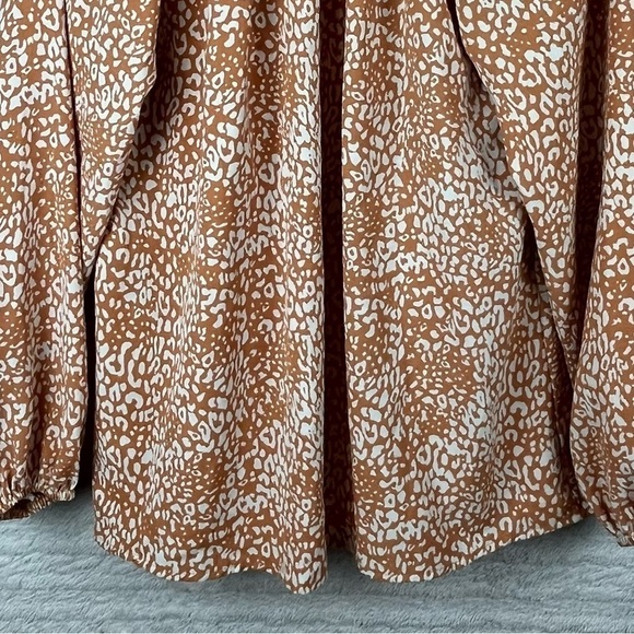 Gorgeous embroidered smocked tunic with muted oranges Large - Picture 7 of 16